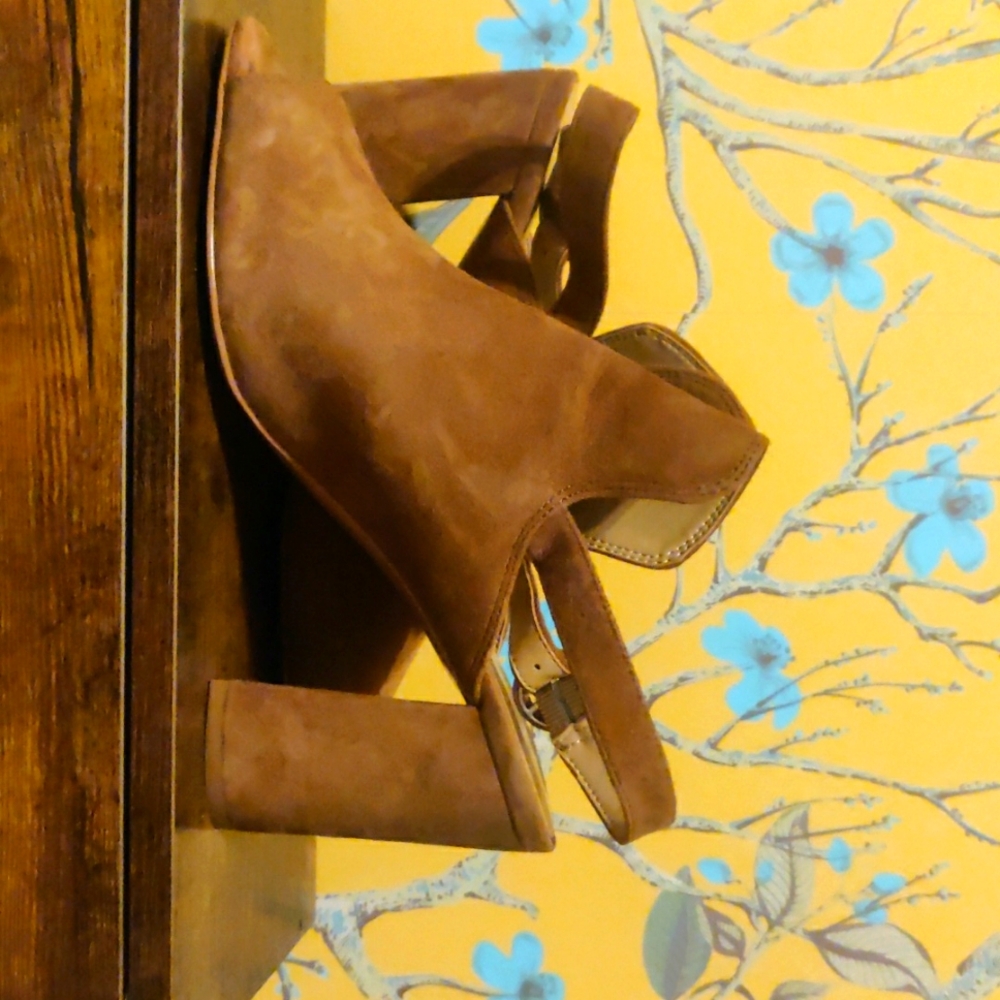 Banana Republic booties